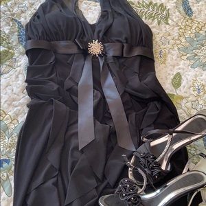 Laura long black dress